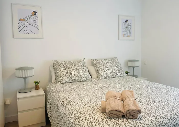 Moderno Y Acogedor En La Catedral