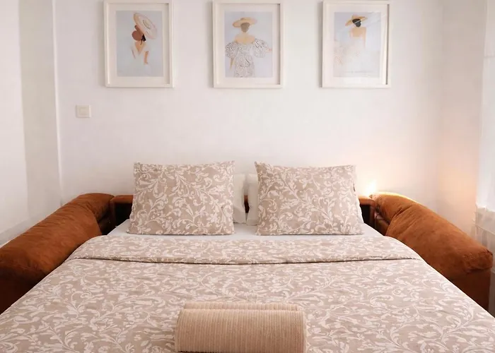 Moderno Y Acogedor En La Catedral Burgos